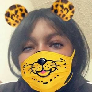 Meet your Posher, Latavia